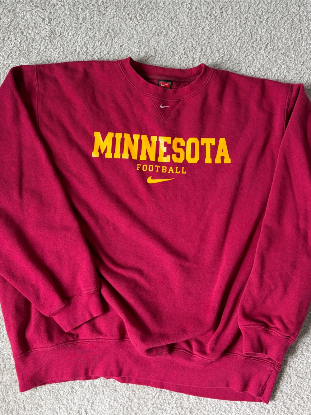 Nike Men's Vintage Minnesota Football Crewneck Sweatshirt